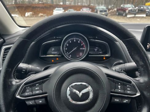 Used 2017 MAZDA MAZDA3 Grand Touring w/ Premium Equipment Package image 14