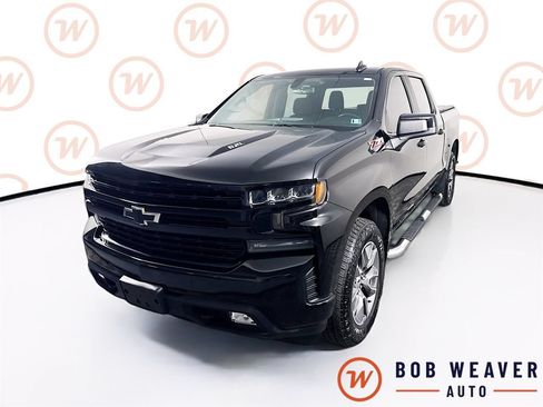 Used 2021 Chevrolet Silverado 1500 RST AWD/4WD image 3