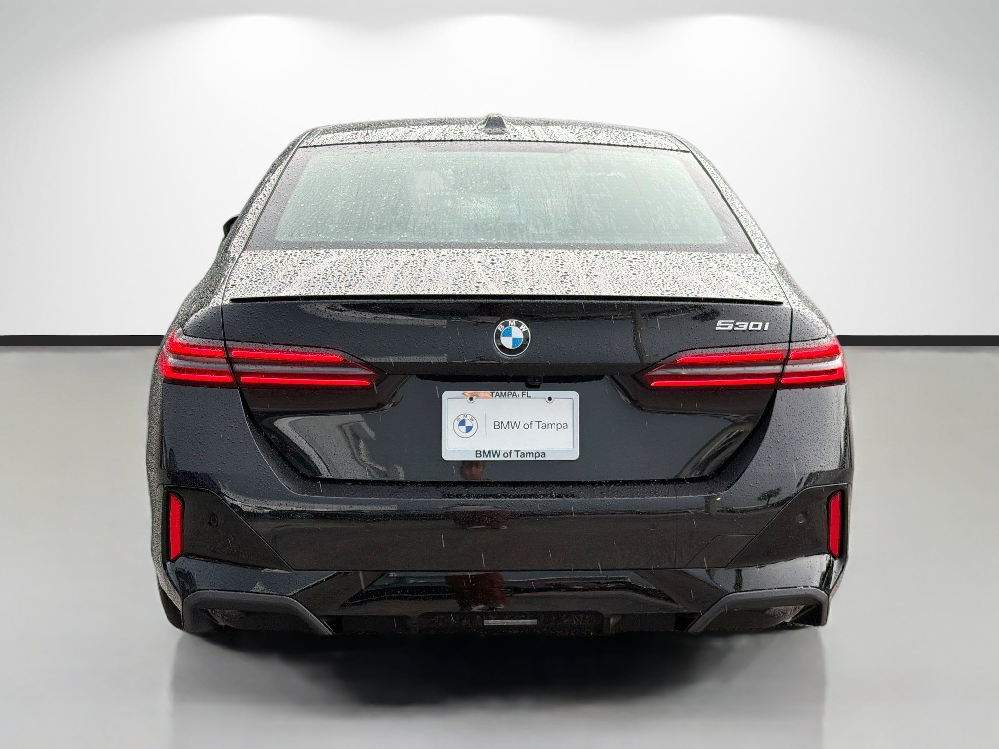 New 2027 BMW 530i w/ M Sport Package RWD image 4