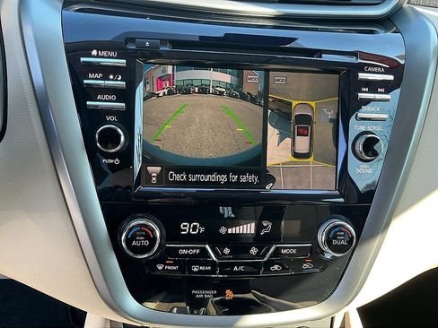 Certified 2024 Nissan Murano SL image 19