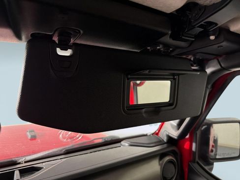Used 2018 Jeep Wrangler Unlimited Sport AWD/4WD image 20