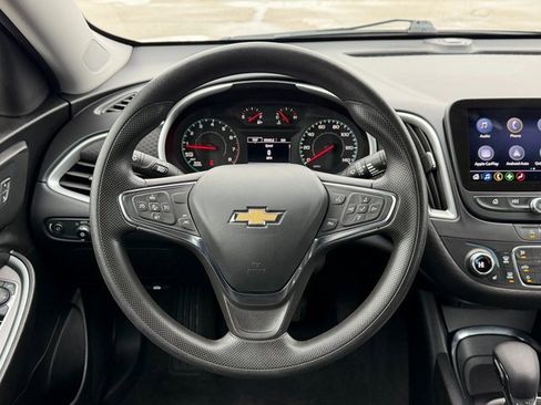 Used 2023 Chevrolet Malibu LT image 25