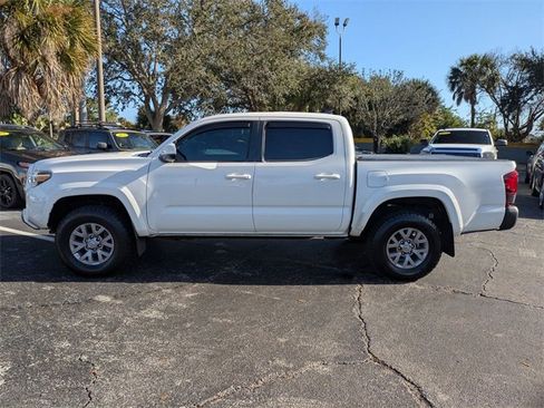 Used 2019 Toyota Tacoma SR5 image 8