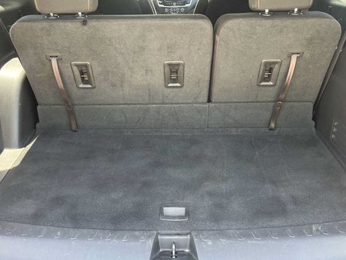 Used 2019 Chevrolet Traverse LT AWD/4WD image 48