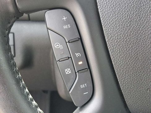 Used 2017 Buick Enclave Leather FWD image 23