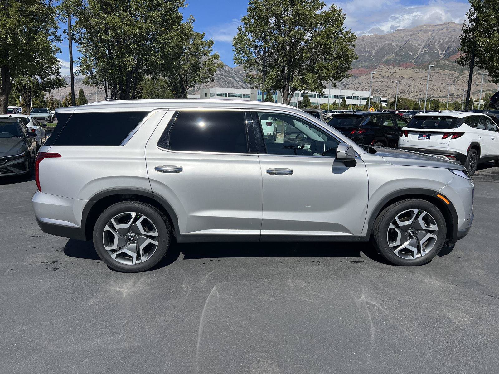 Used 2024 Hyundai Palisade SEL AWD/4WD image 15