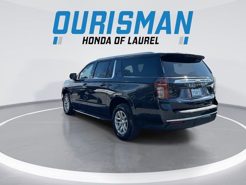 Used 2023 Chevrolet Suburban LT image 6