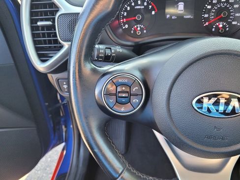 Used 2021 Kia Soul GT-Line FWD image 22