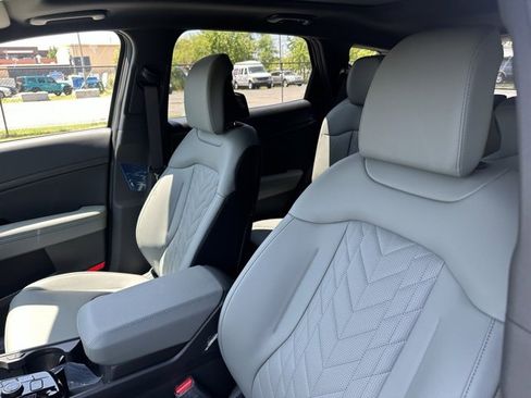 New 2025 Kia Sportage X-Line image 8