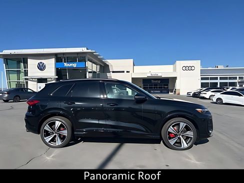 New 2026 Audi SQ5 Premium Plus AWD/4WD image 2