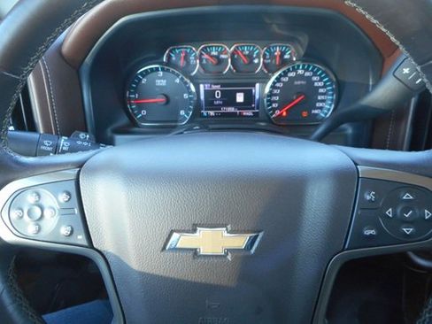 Used 2017 Chevrolet Silverado 1500 High Country image 13