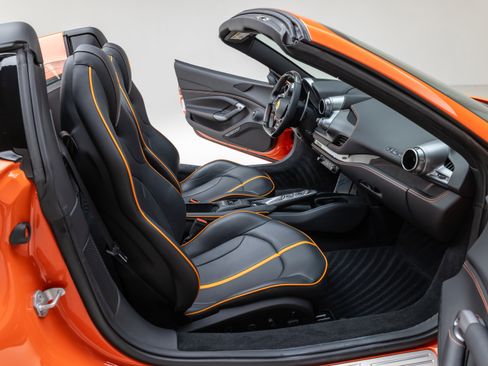 Certified 2022 Ferrari F8 Tributo image 64