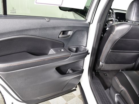 Certified 2022 Honda Passport TrailSport image 48