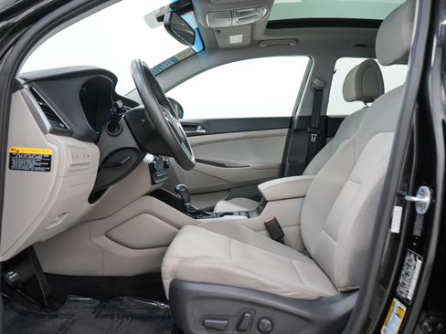 Used 2018 Hyundai Tucson Value AWD/4WD image 21