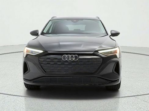 Used 2024 Audi Q8 e-tron Premium Plus w/ Premium Plus Package AWD/4WD image 2