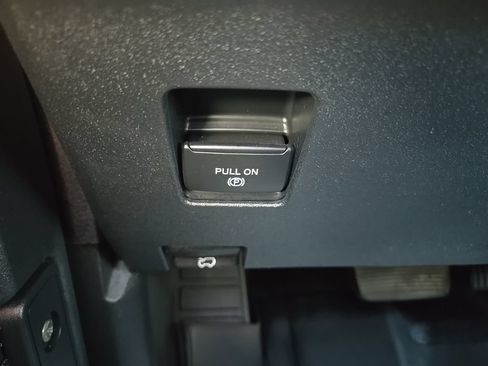 Used 2024 Ford Bronco Black Diamond AWD/4WD image 48