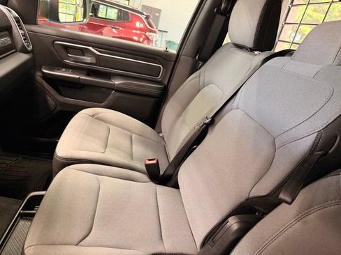 Used 2023 RAM 1500 Big Horn AWD/4WD image 32