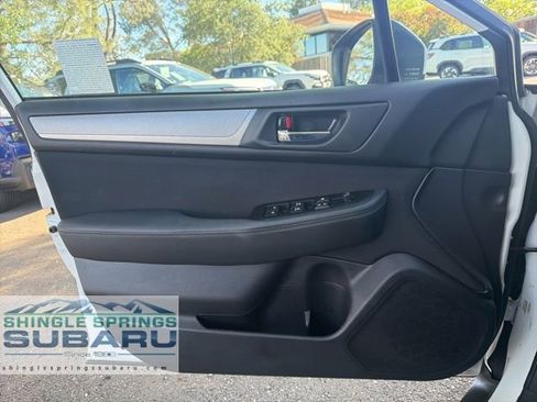 Used 2019 Subaru Outback 2.5i Premium AWD/4WD image 32