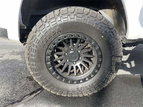 Used 2021 Toyota 4Runner SR5 image 7