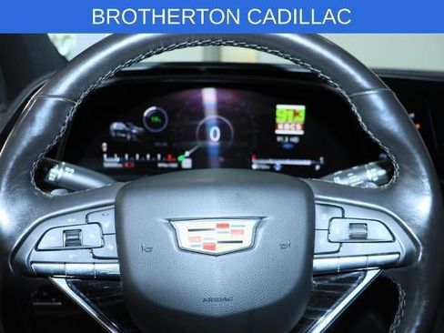 Used 2021 Cadillac Escalade Sport w/ Heavy-Duty Trailer Package AWD/4WD image 18