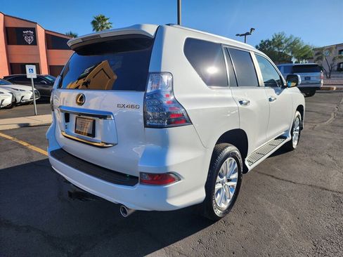 Used 2021 Lexus GX 460 Premium w/ Premium Package AWD/4WD image 3
