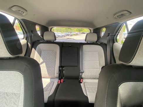 Used 2024 Chevrolet Equinox LT FWD image 33