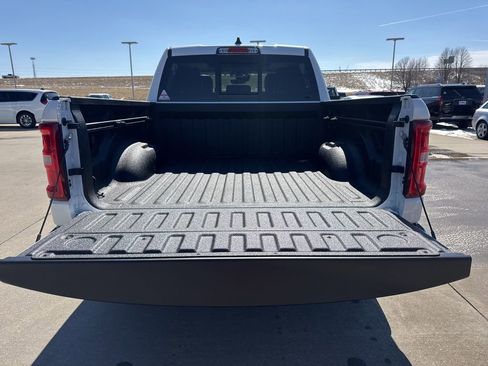 New 2026 RAM 1500 Laramie AWD/4WD image 34