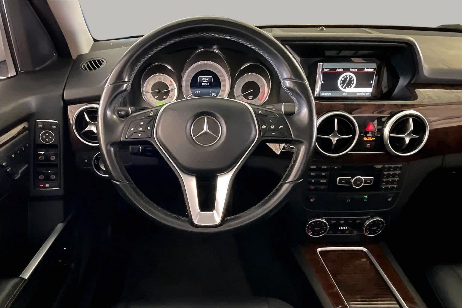 Used 2015 Mercedes-Benz GLK 350 2WD image 5