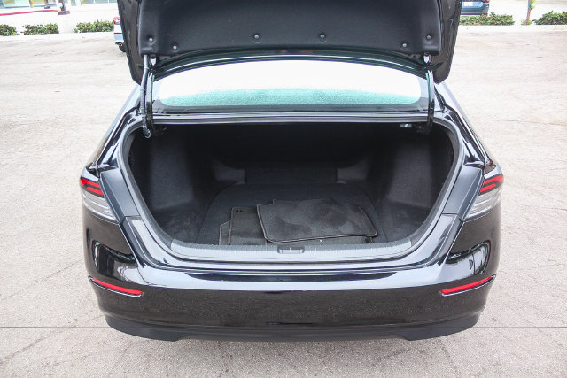 Used 2024 Honda Accord LX image 36