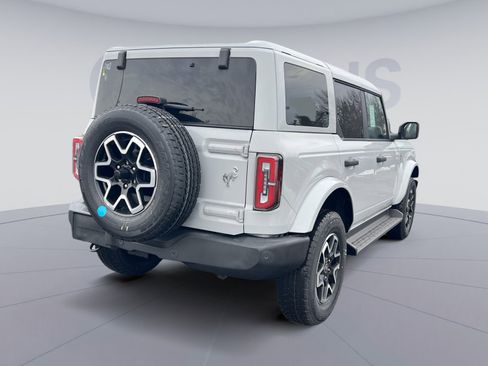 New 2026 Ford Bronco Outer Banks image 7