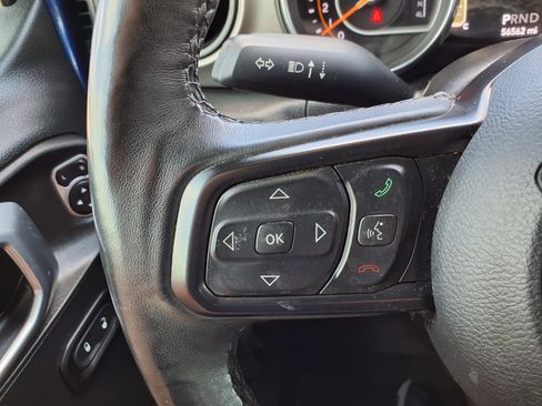 Certified 2019 Jeep Wrangler Unlimited Sport S AWD/4WD image 12