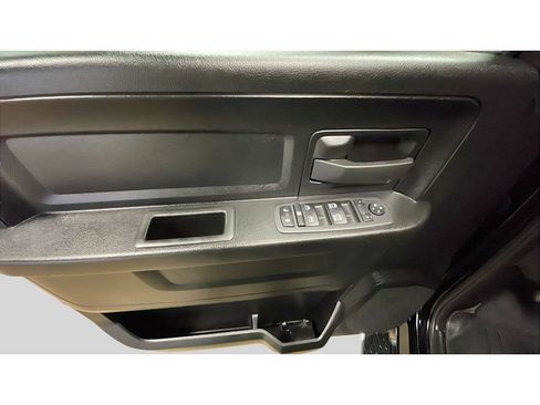 Used 2021 RAM 1500 Express w/ Wheel & Sound Group AWD/4WD image 10