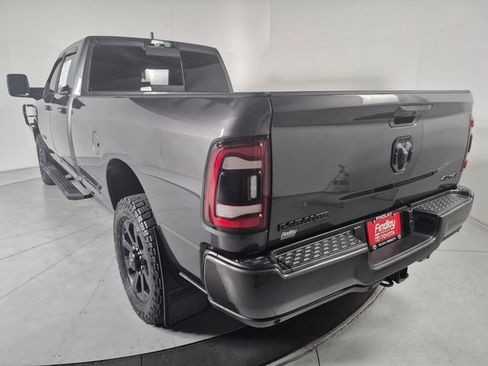 Used 2023 RAM 3500 Laramie AWD/4WD image 3