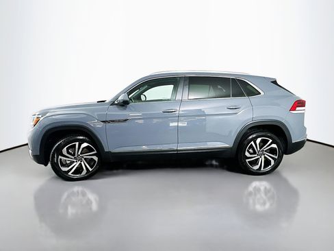 Certified 2023 Volkswagen Atlas Cross Sport SEL AWD/4WD image 4