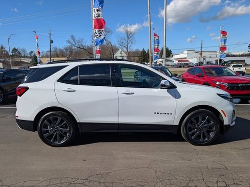 Used 2024 Chevrolet Equinox RS w/ RS Leather Package image 6
