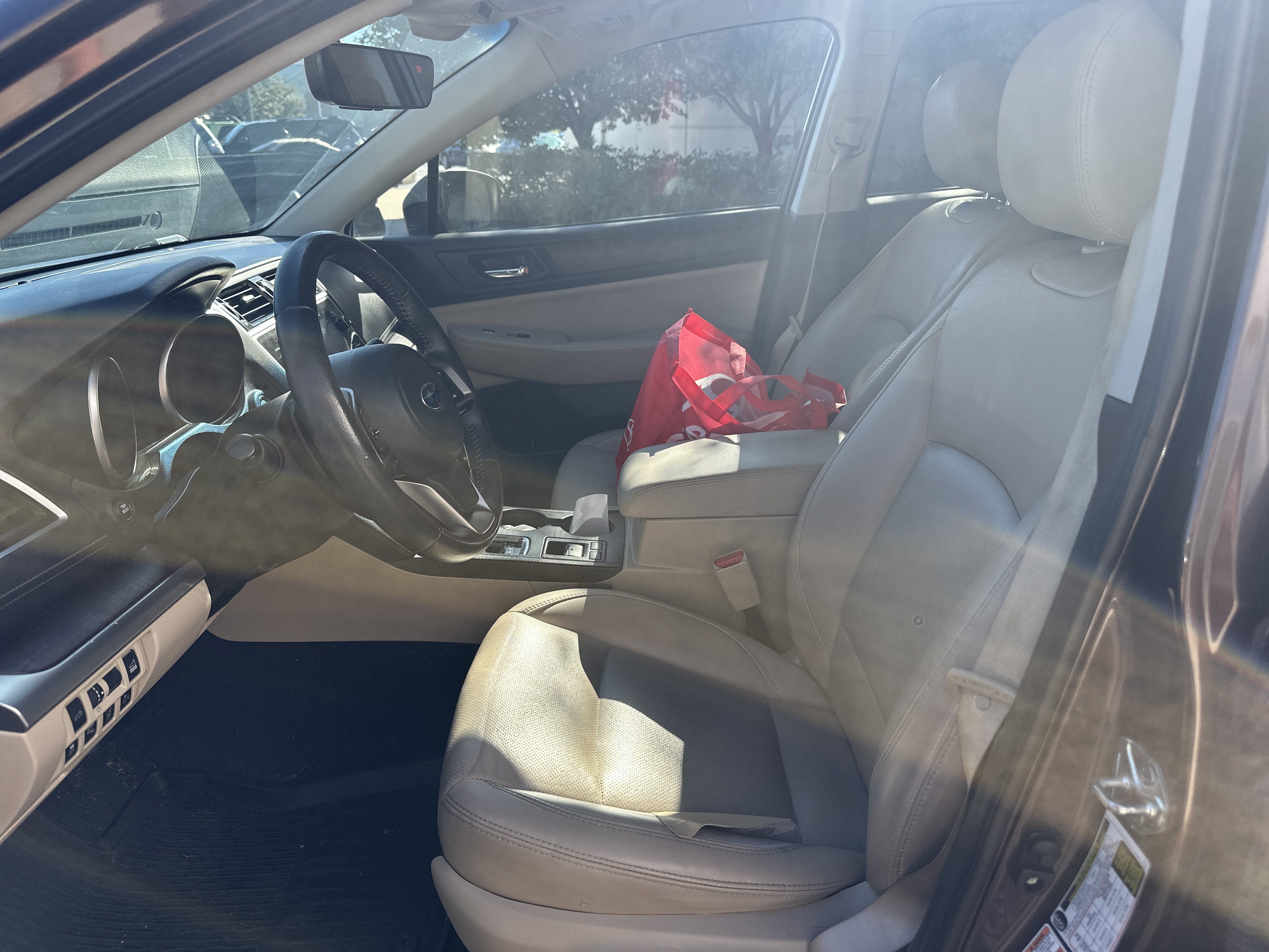 Used 2019 Subaru Outback 2.5i Limited AWD/4WD image 15