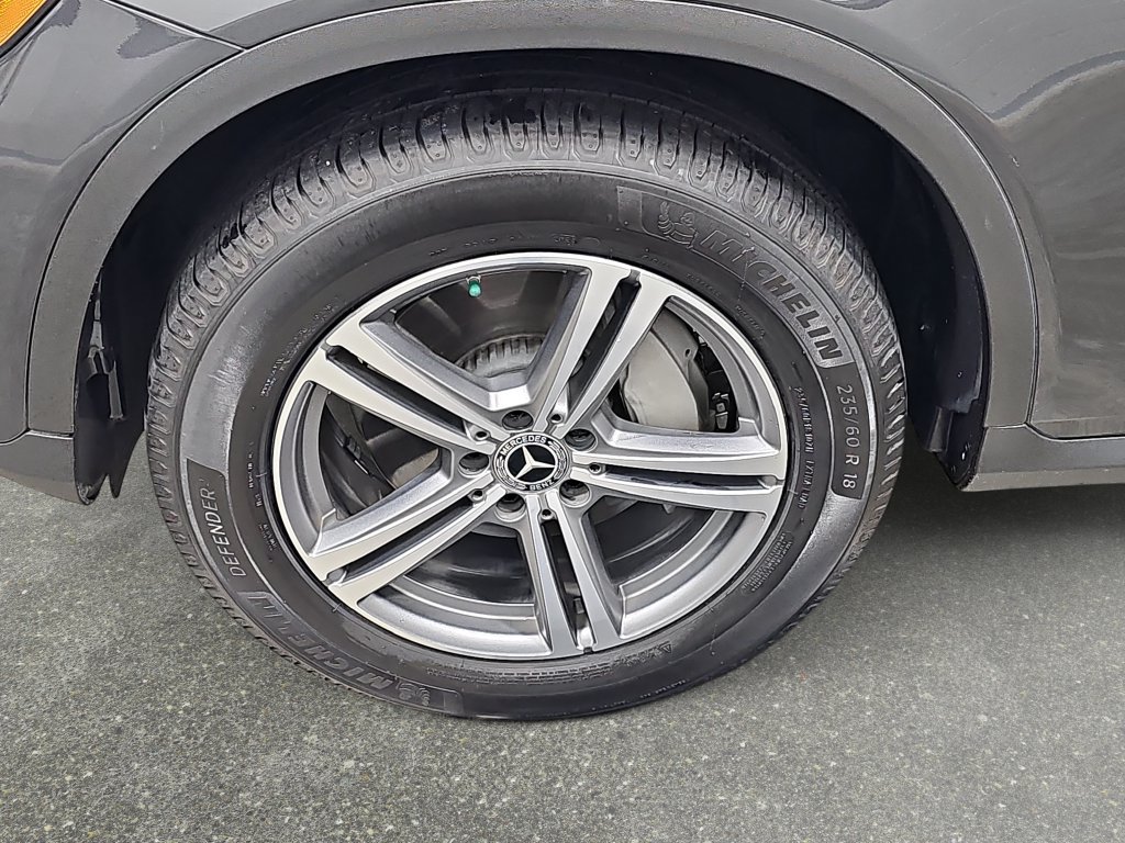 Used 2020 Mercedes-Benz GLC 300 4MATIC image 34