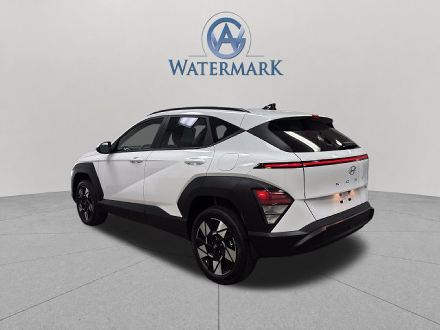 Used 2024 Hyundai Kona SEL w/ Convenience Package AWD/4WD image 3