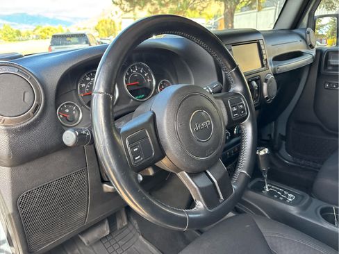 Used 2015 Jeep Wrangler Unlimited Sport w/ Quick Order Package 24S image 19