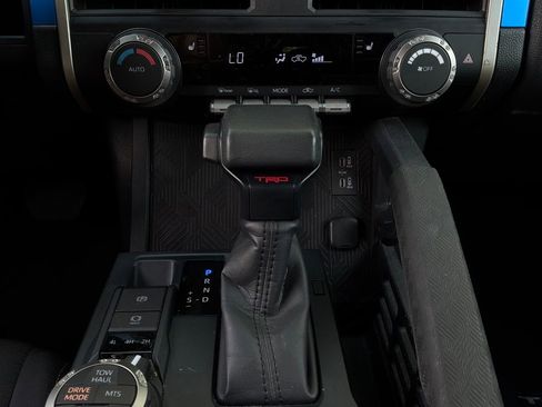 Used 2025 Toyota Tacoma TRD Off-Road AWD/4WD image 23