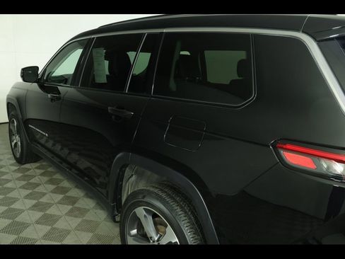 Used 2023 Jeep Grand Cherokee L Limited w/ Trailer Tow Group (B) image 20