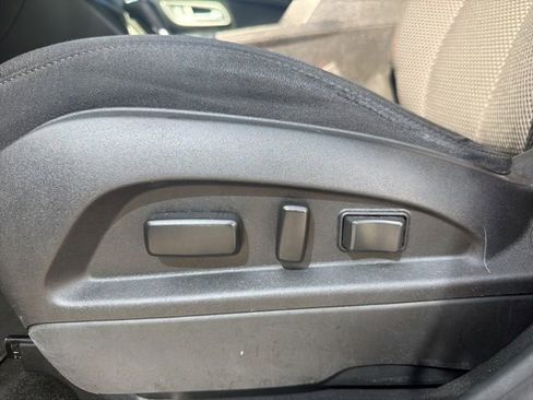 Used 2017 Chevrolet Equinox LT w/ Convenience Package FWD image 13