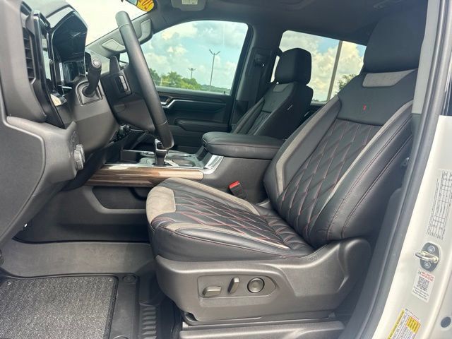 Used 2024 Chevrolet Silverado 1500 RST w/ All Star Edition Plus AWD/4WD image 9
