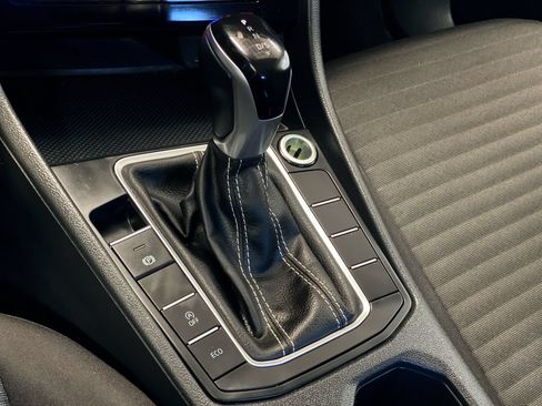 Used 2025 Volkswagen Jetta S FWD image 24