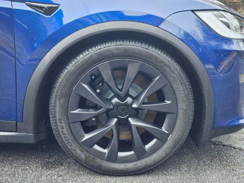 Used 2023 Tesla Model X AWD/4WD image 17