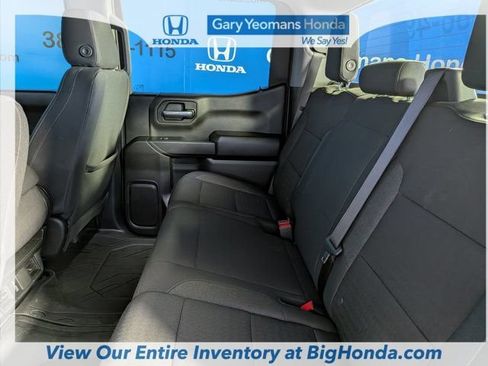Used 2025 Chevrolet Silverado 1500 Custom Trail Boss AWD/4WD image 19