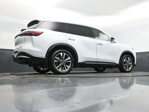 Certified 2026 INFINITI QX60 Pure w/ Cargo Package image 43