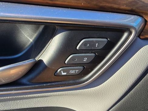 Used 2021 Honda CR-V Touring image 14