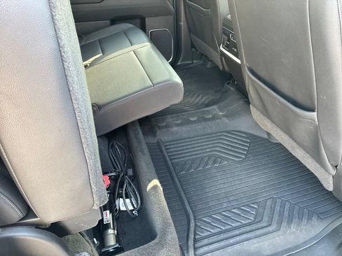 Used 2022 Chevrolet Silverado 1500 LTZ AWD/4WD image 25