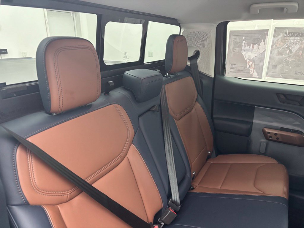 Used 2024 Ford Maverick Lariat AWD/4WD image 43